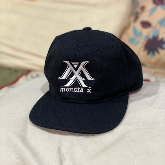 Monsta X CAP - Picture 1 of 4